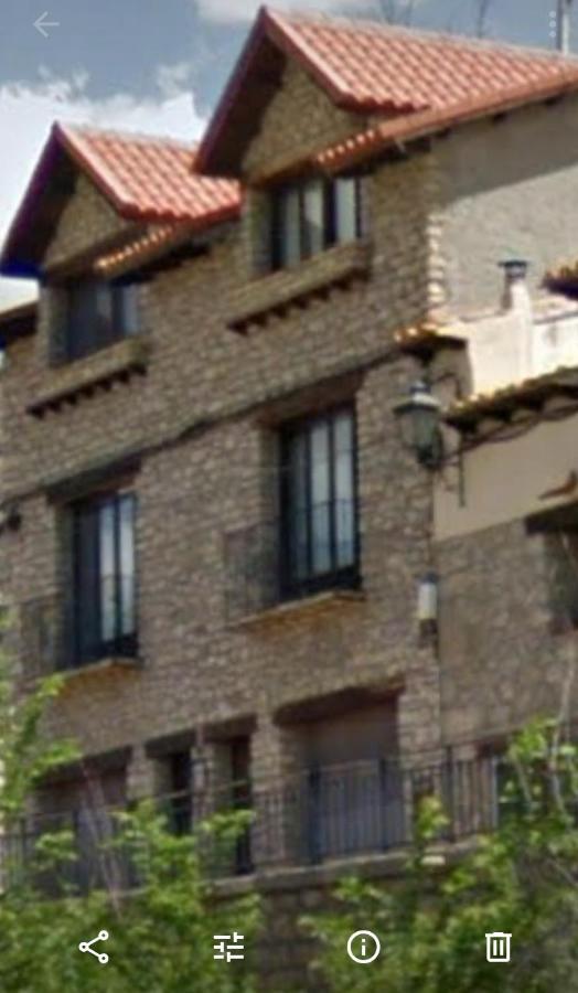 Casa Rural Amador Villarroya de los Pinares エクステリア 写真