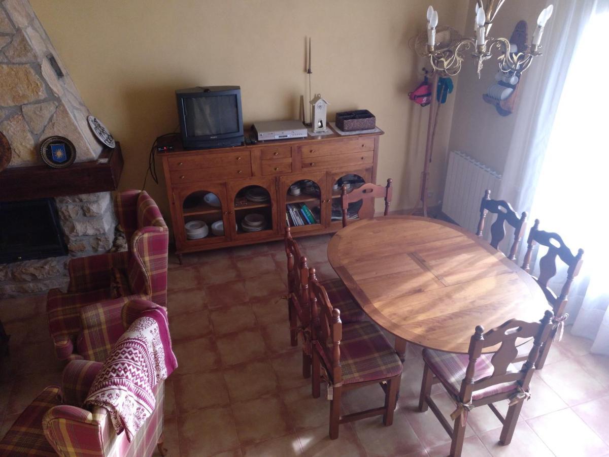 Casa Rural Amador Villarroya de los Pinares エクステリア 写真