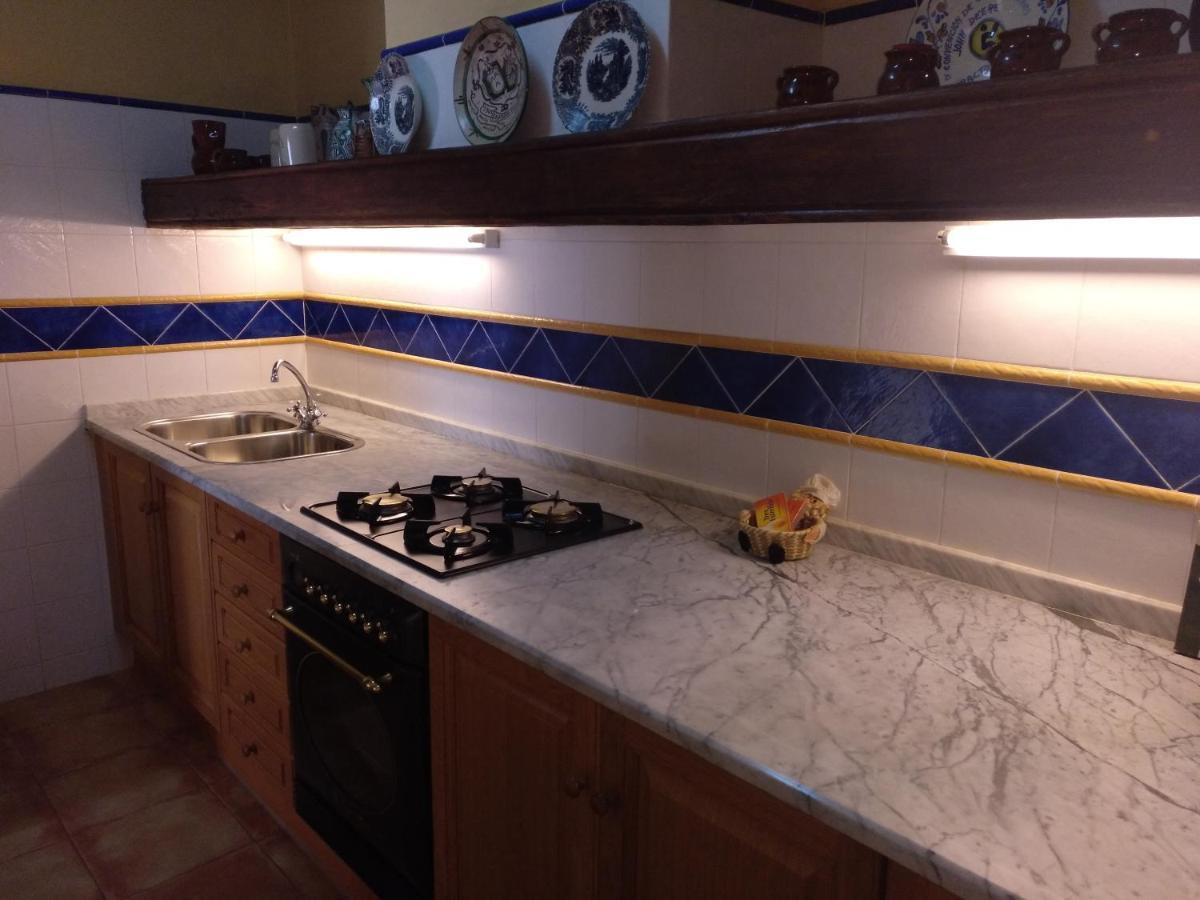 Casa Rural Amador Villarroya de los Pinares エクステリア 写真